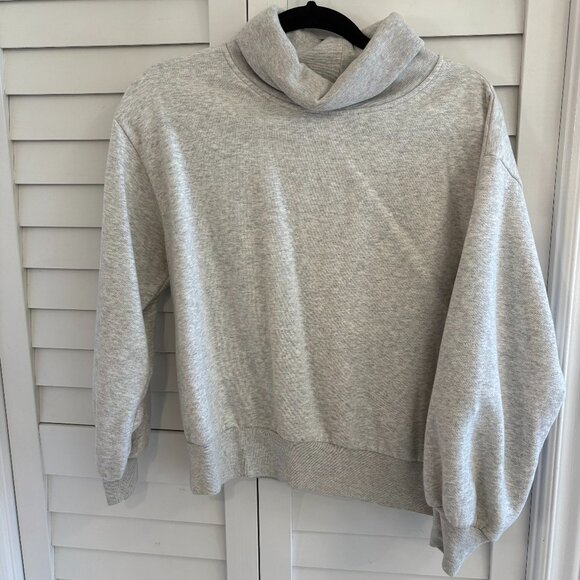Gap Turtle Neck Sweater - Picture 1 of 3
